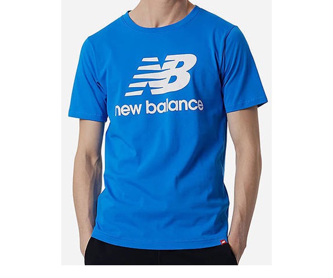 Футболка New Balance за 4300 руб.